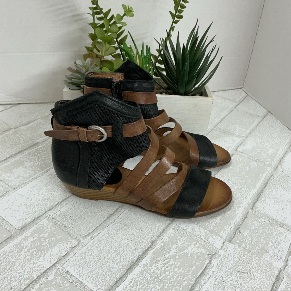 Miz Mooz Black and Brown Strappy Sandals